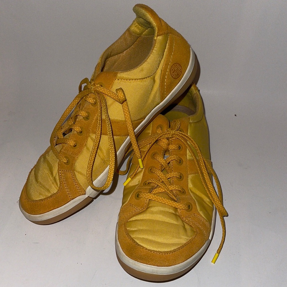 PLAE Prospect Canary Shoes. Size 6. Made in Vietnam